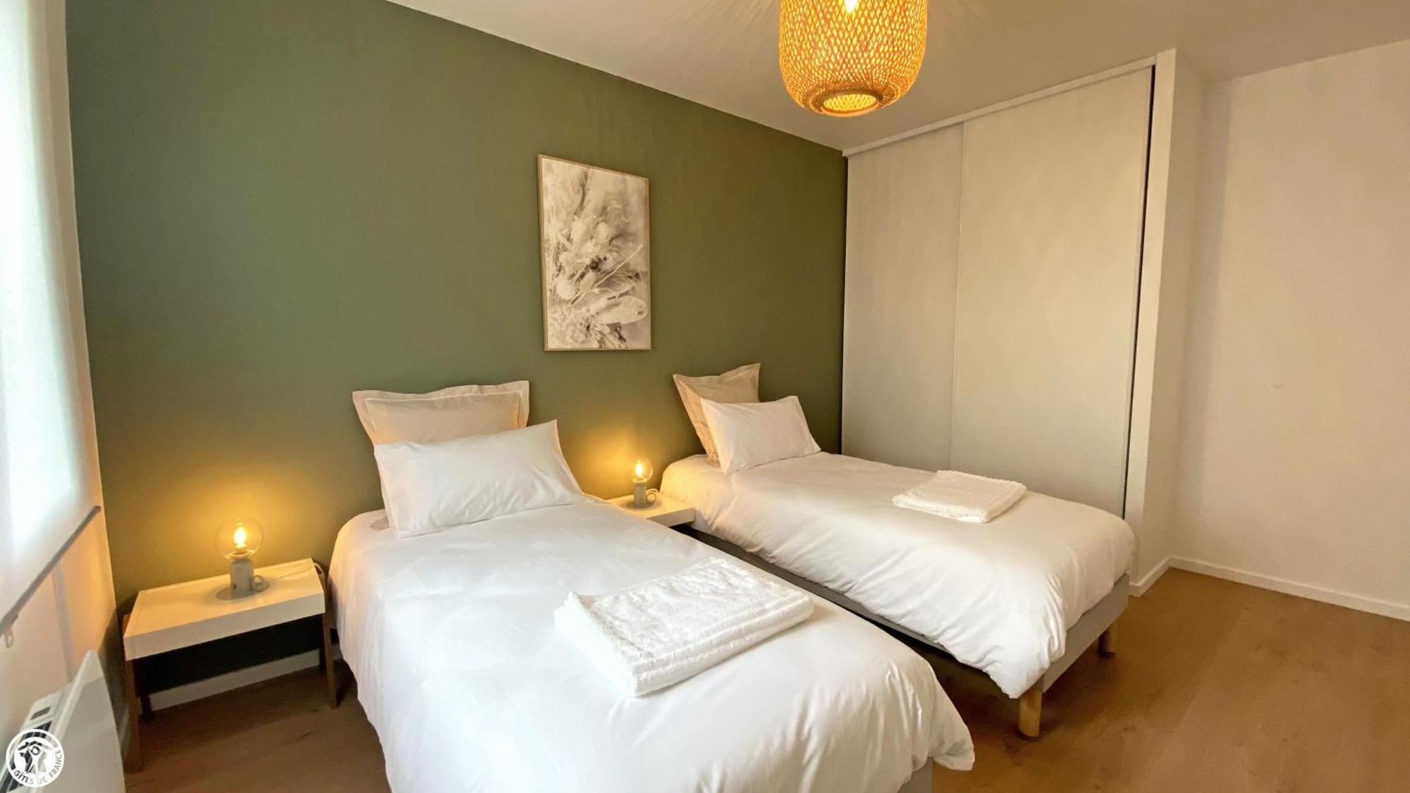 Breakislebed 3 Maisons Chu Limoges Exterior foto