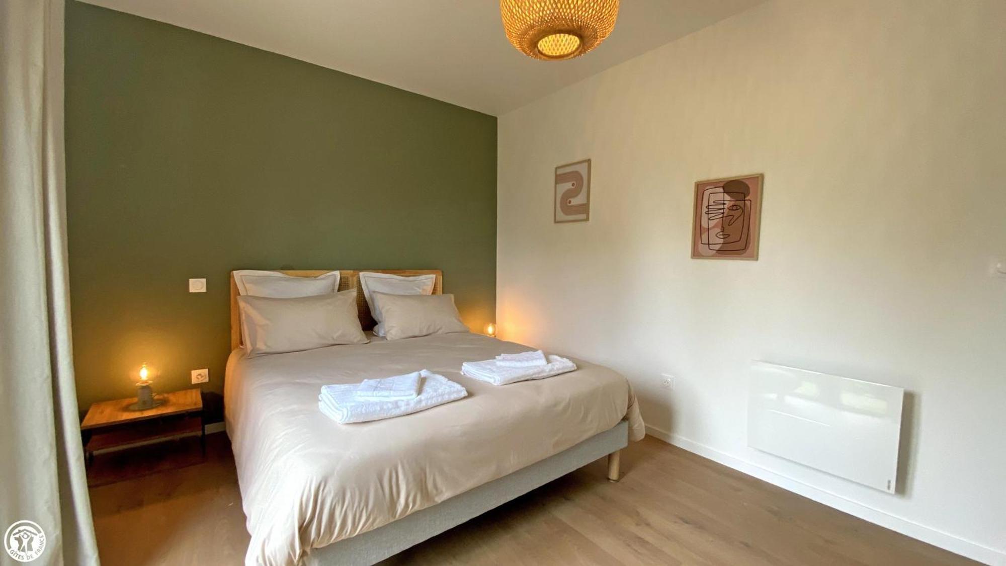 Breakislebed 3 Maisons Chu Limoges Exterior foto